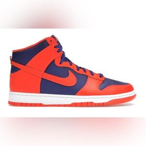 Nike Dunk High
Knicks Size 12 (US)